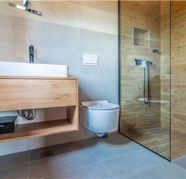 7 bedroom villa with pool in Svetvinčenat, sleeps 14
